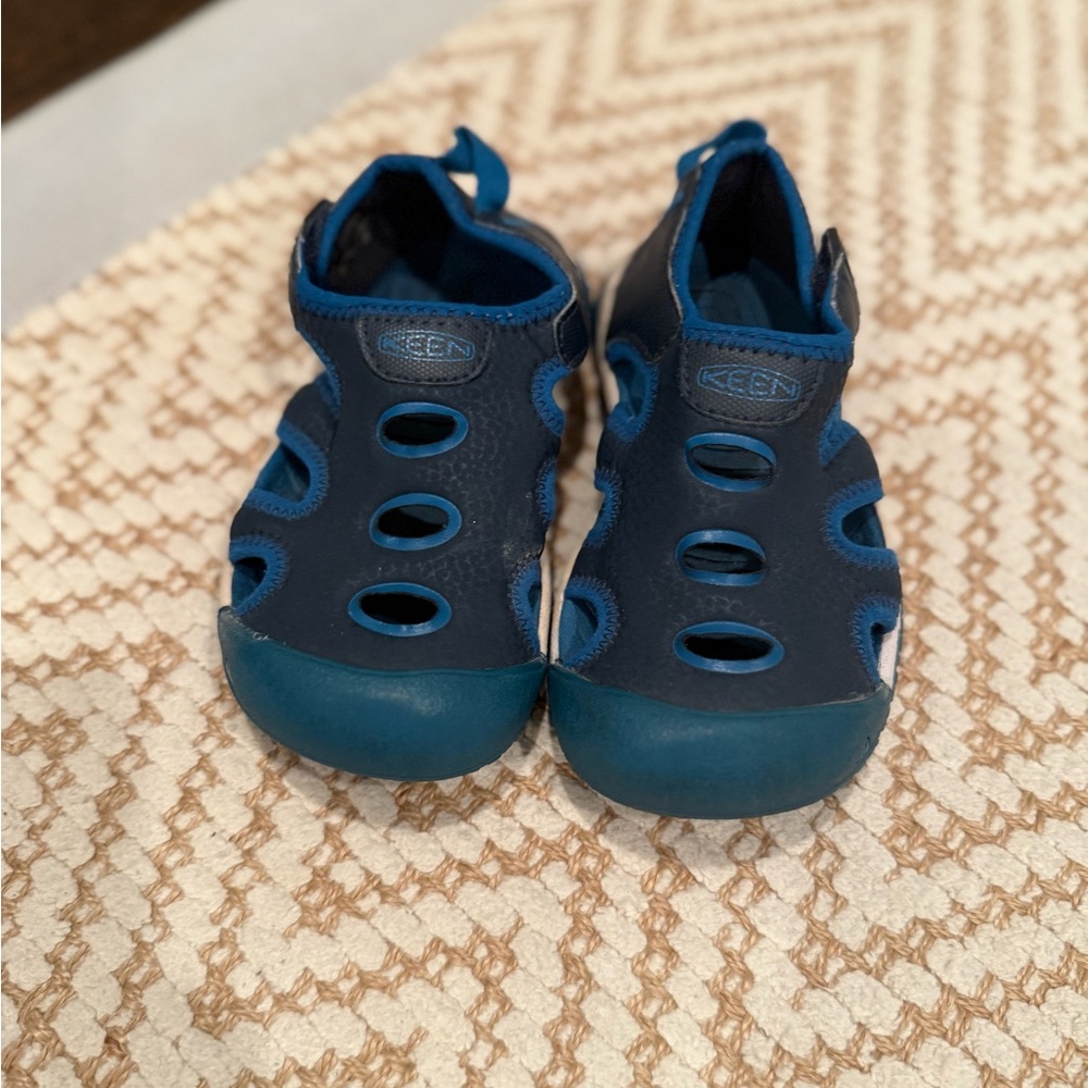Keen kids sandals
